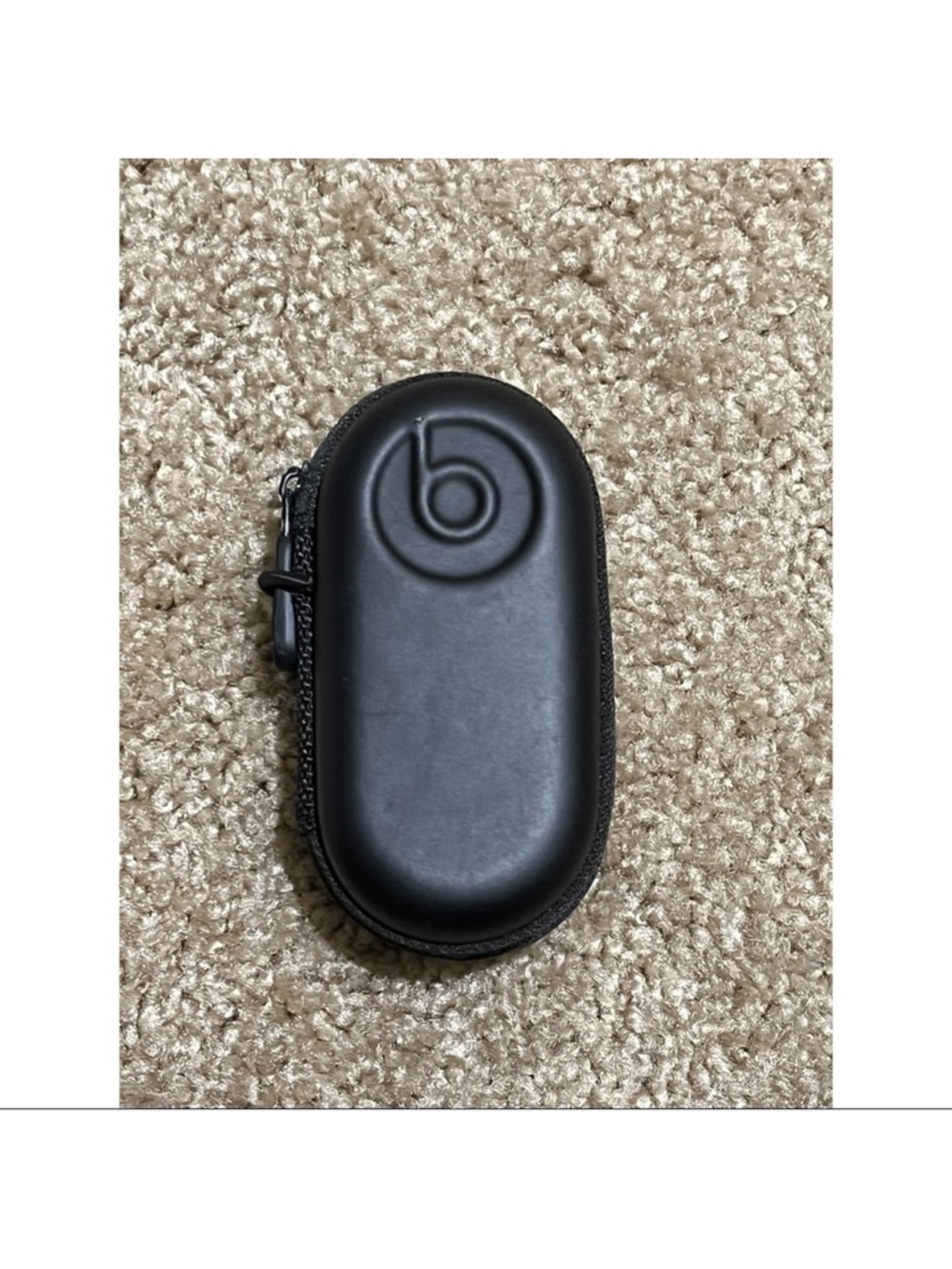 Power beats by Dre pill shaped earbuds CASE ONLY